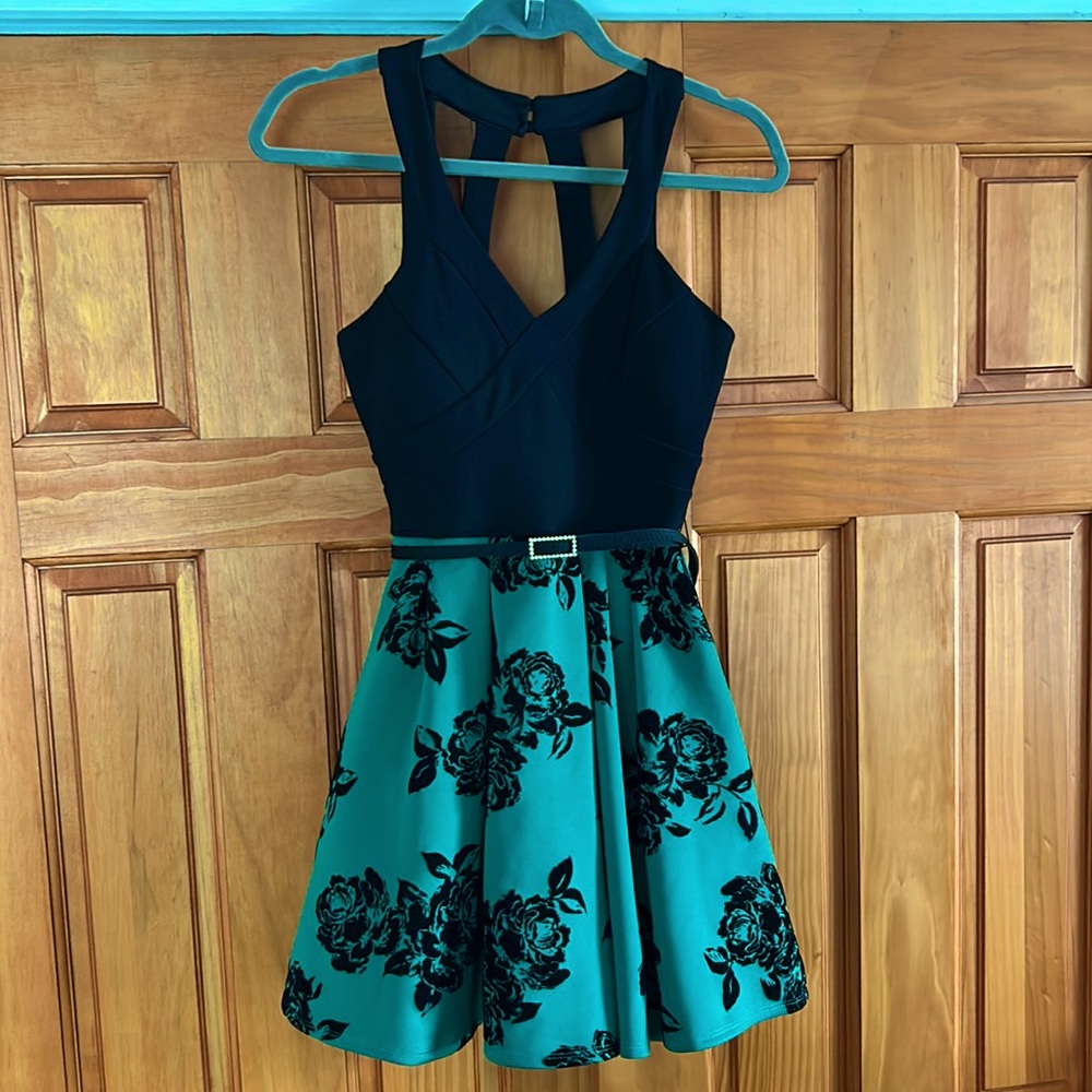 Crystal Doll Black and Green Formal Dress Size 3